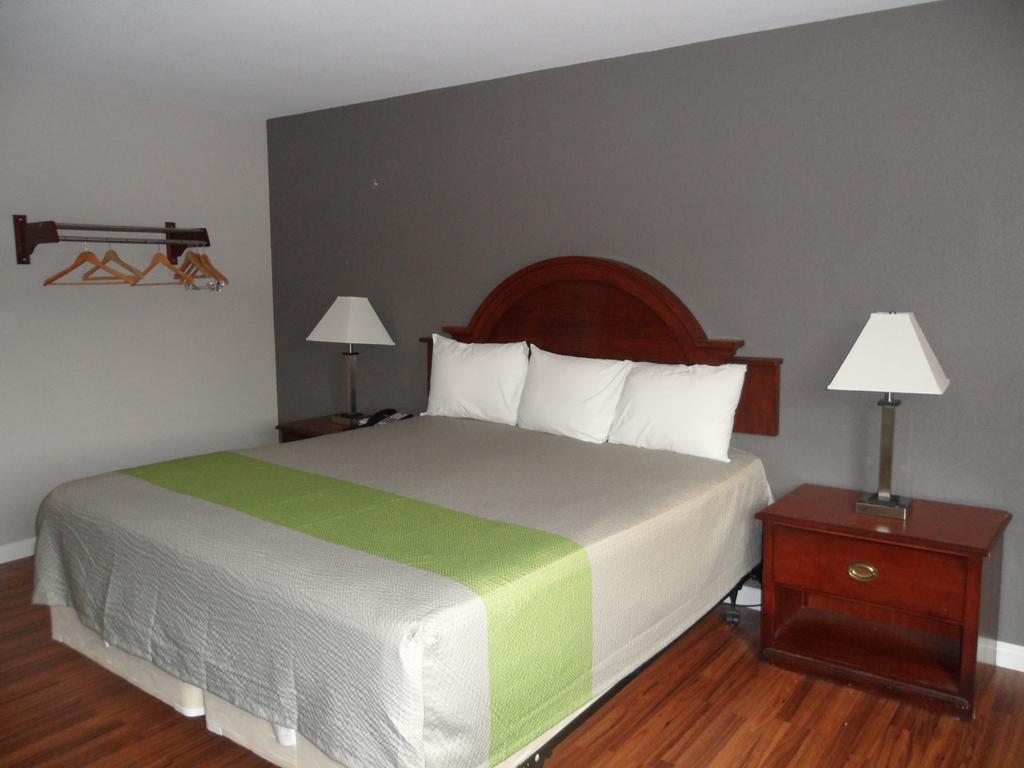 Econo Lodge Gorman Dış mekan fotoğraf